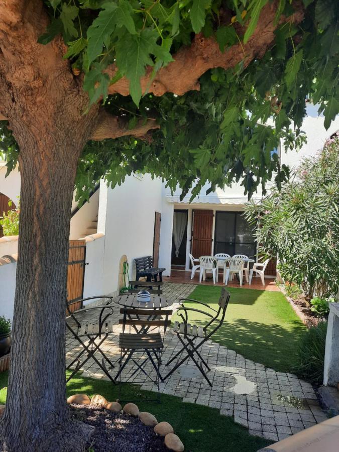 Petit Appartement Aux Stes Maries De La Mer Saintes-Maries-de-la-Mer Exterior photo